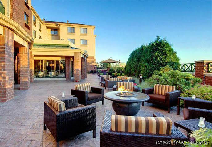Courtyard By Marriott Madison East Hotel Exterior foto